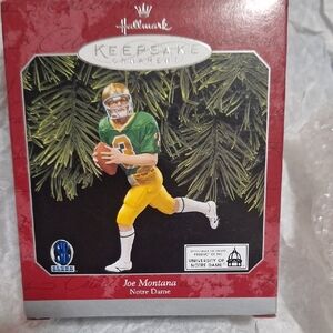 Hallmark Keepsake Joe Montana Notre Dame Ornament - Green and Yellow